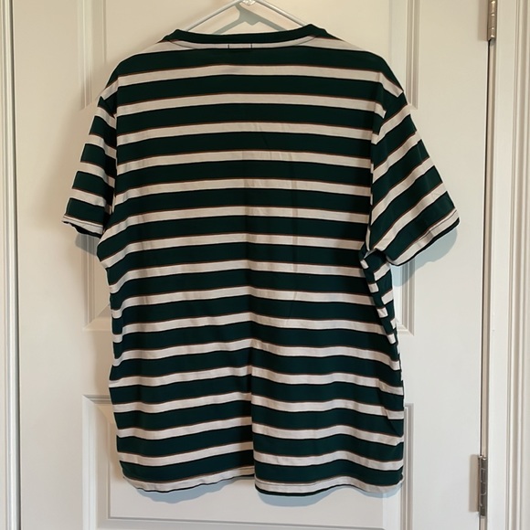 Men’s Forever 21 Striped Tee - Picture 4 of 4